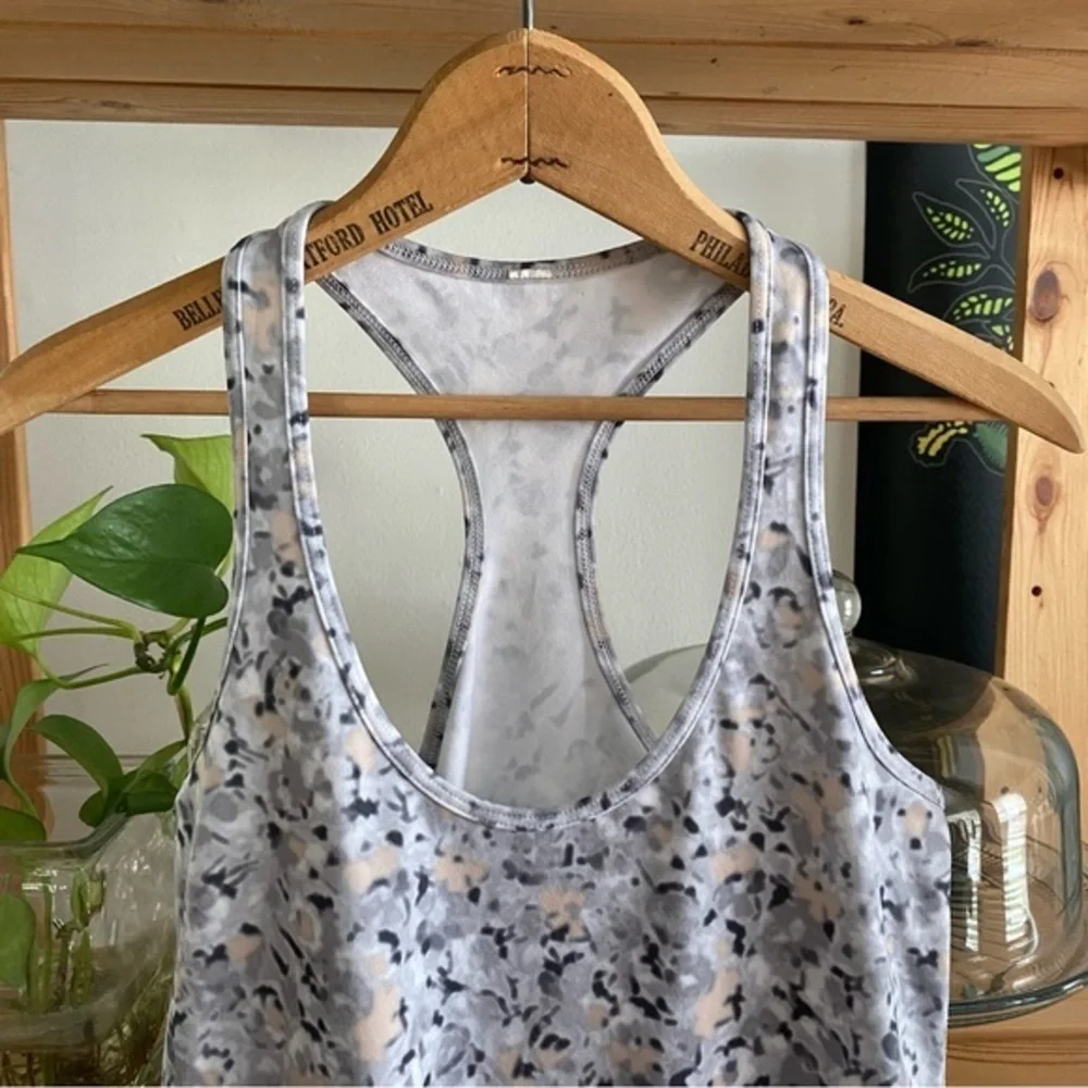 lululemon athletica lovely women’s